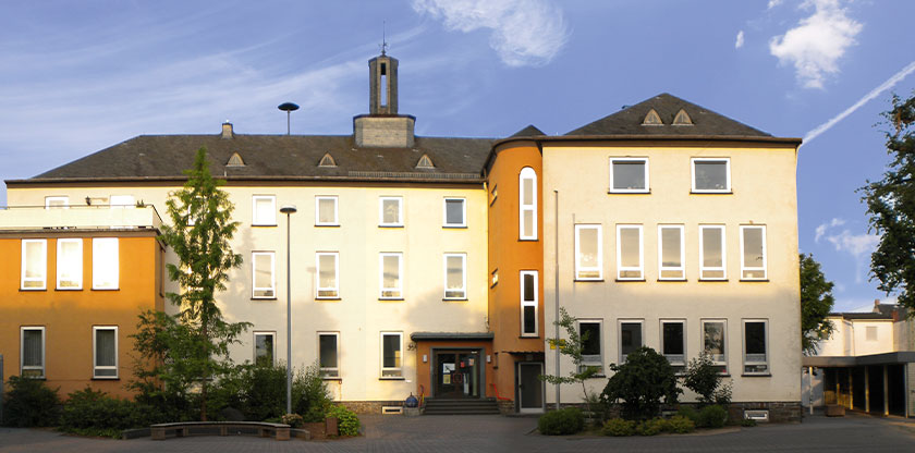 Ehemalige Schulgebäude in der Annastraße