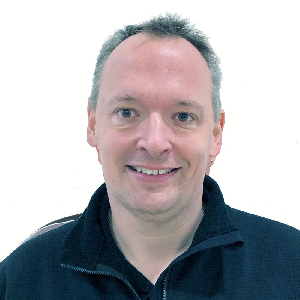 Reinhard Risse,
 Hausmeister